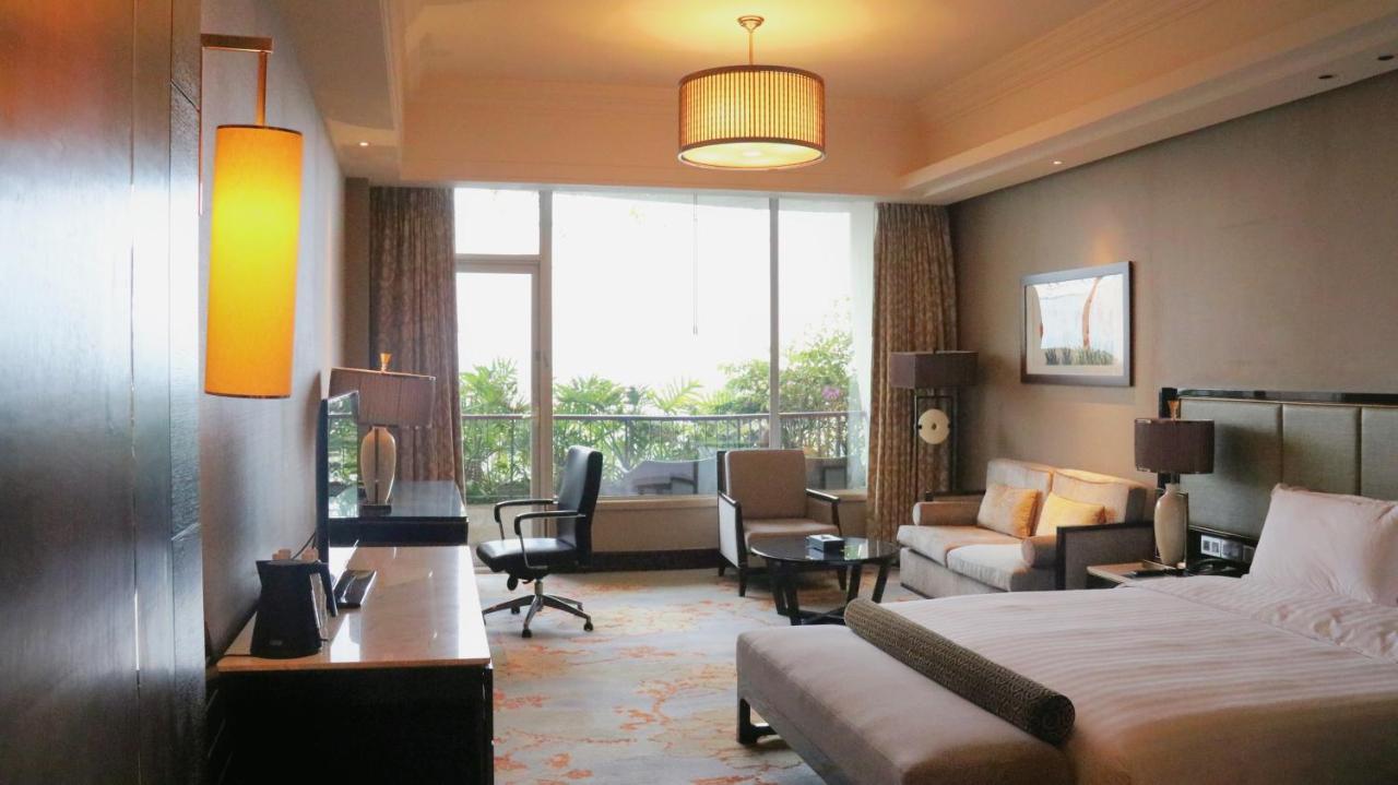 Intercontinental Heilong Lake, An Ihg Hotel Meishan  Bagian luar foto