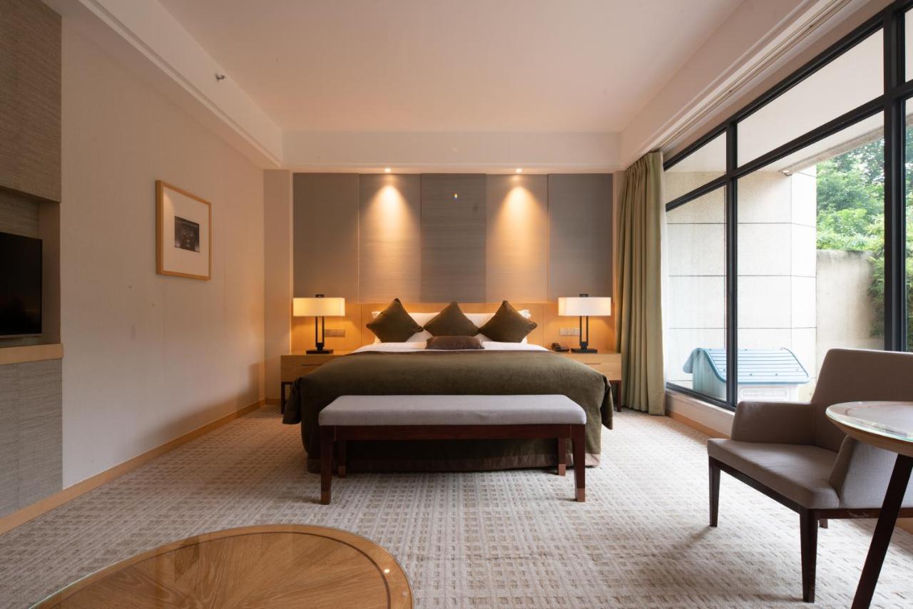 Intercontinental Heilong Lake, An Ihg Hotel Meishan  Bagian luar foto