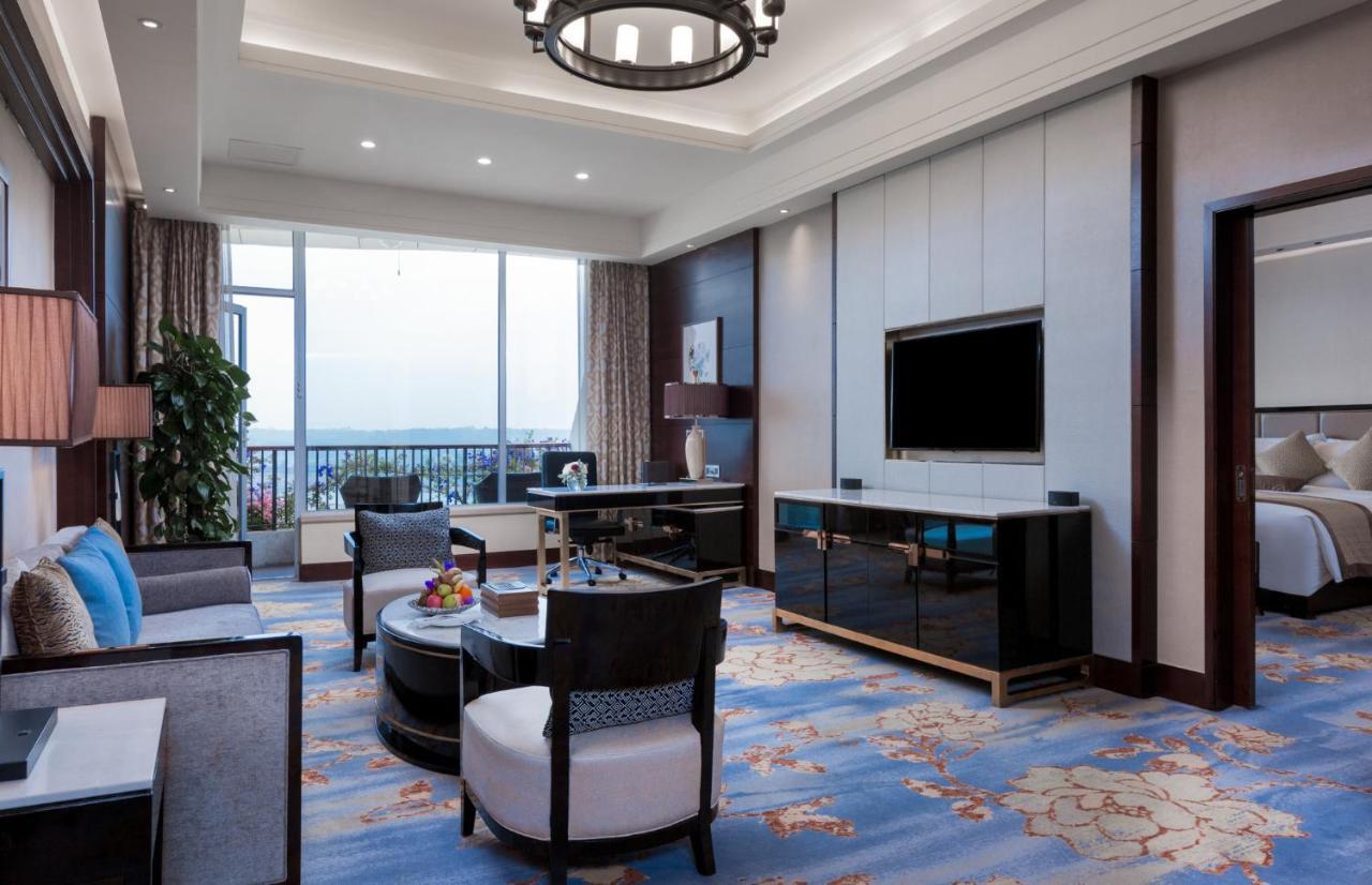 Intercontinental Heilong Lake, An Ihg Hotel Meishan  Bagian luar foto