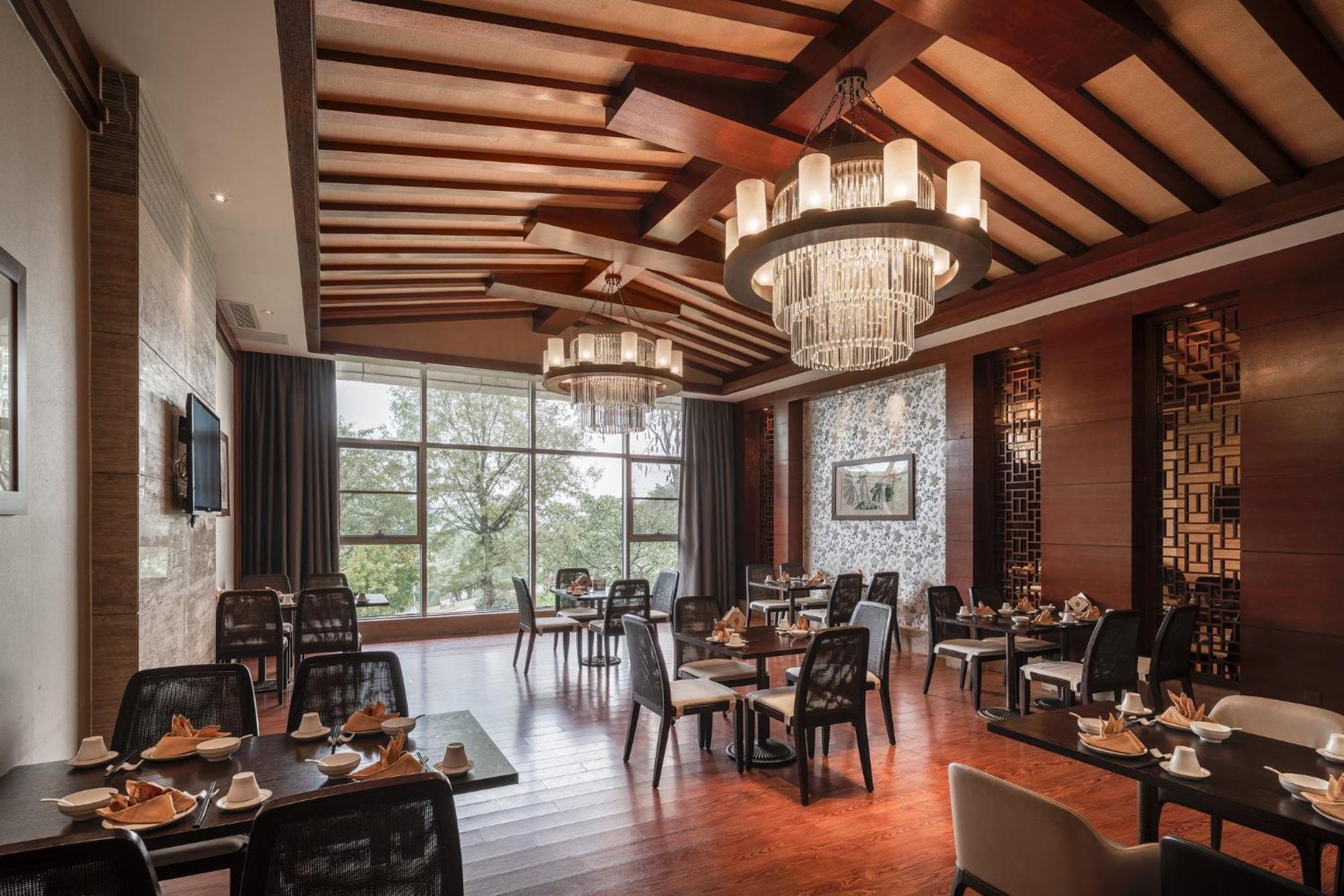 Intercontinental Heilong Lake, An Ihg Hotel Meishan  Bagian luar foto