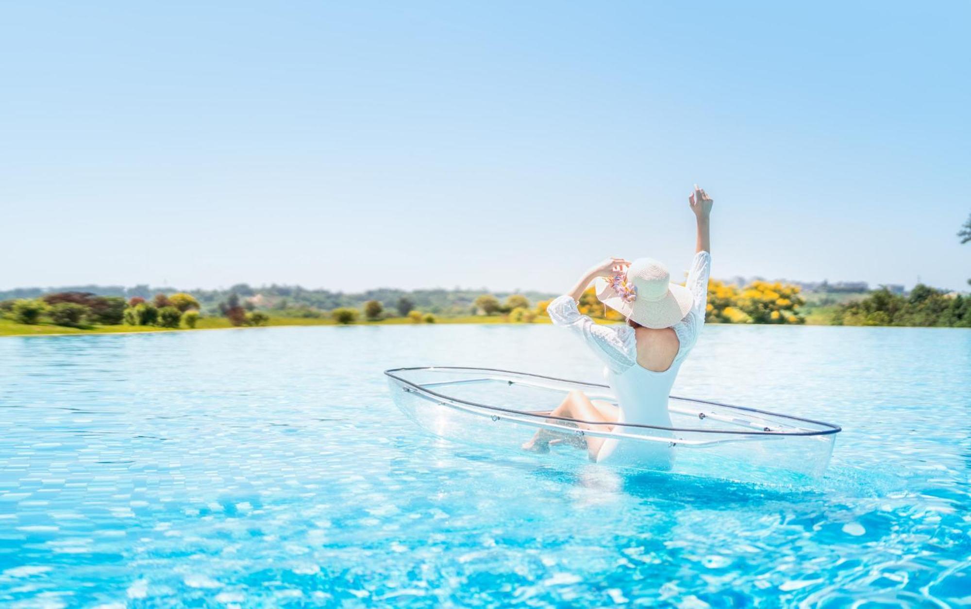 Intercontinental Heilong Lake, An Ihg Hotel Meishan  Bagian luar foto